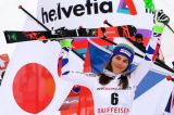 Petra Vlhová si dà alla velocità: 