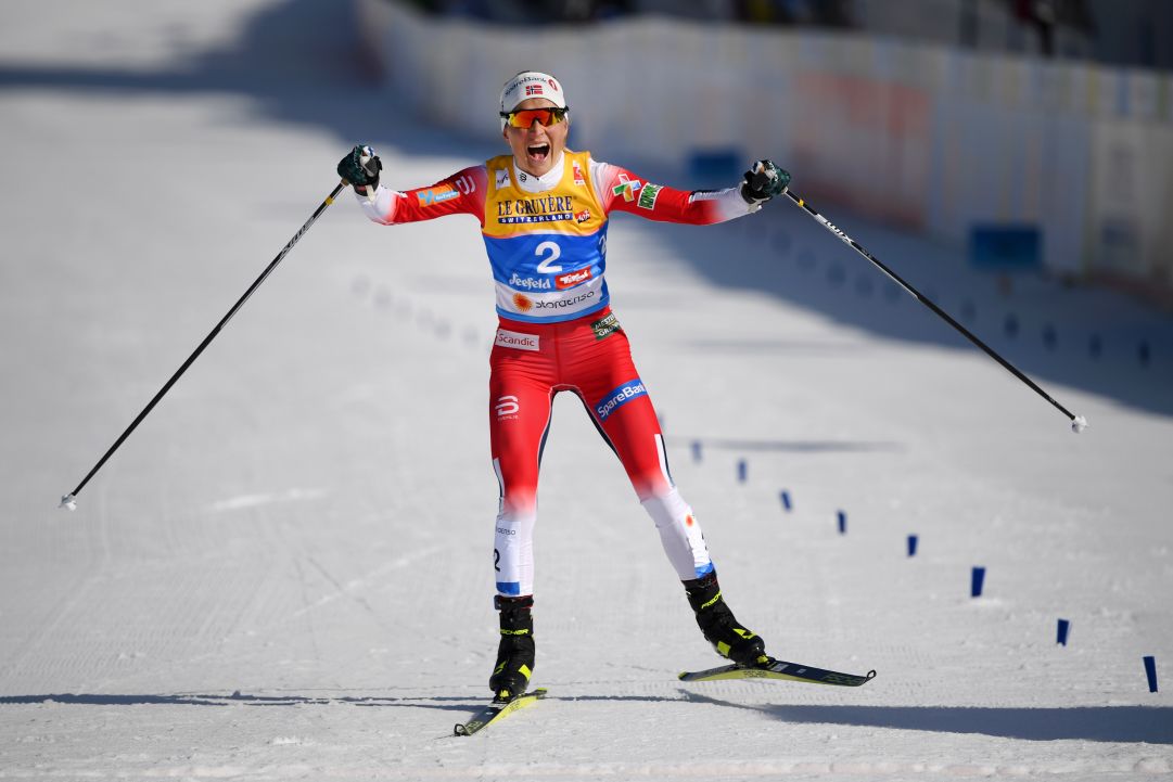 Therese Johaug fa sua la 10 km in classico di Ruka