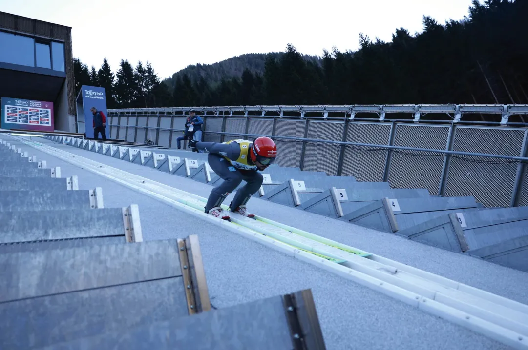 Leggera modifica ai trampolini di Predazzo: aumentata di 0,5° l'incidenza del dente