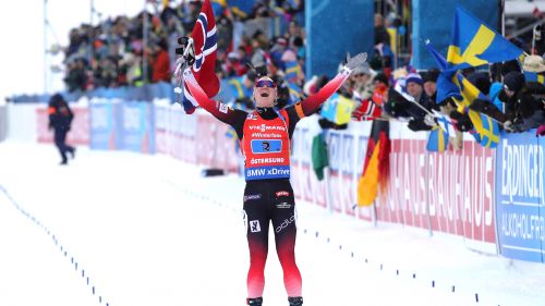 Si presentano le nazionali azzurre di snowboard: gruppo élite con Moioli, Brutto, Visintin, Sommariva e Perathoner