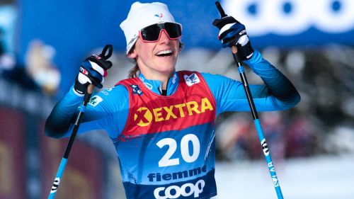 Show di Delphine Claudel sull'Alpe del Cermis! Frida Karlsson vince il Tour de Ski 2023