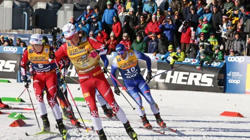 La Norvegia inaugura il 20° Tour de Ski con una doppietta: trionfi di Klaebo e Skistad. Out in semifinale Pellegrino