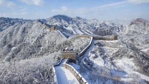 Il nord-est della Cina travolto da copiose nevicate. Primi fiocchi di stagione anche a Pechino