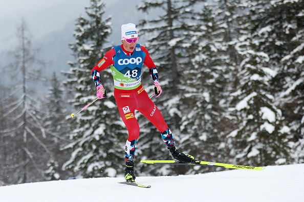 I soliti Klaebo e Sundling siglano i migliori tempi nelle quali della sprint TC di Lahti, Pellegrino si salva col brivido