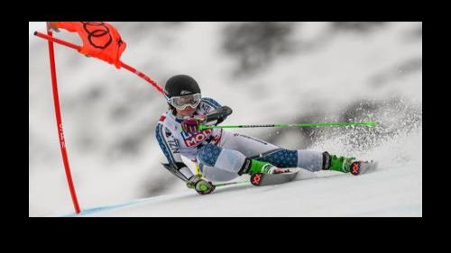 Alice Robinson vince l'oro nel gigante femminile in Val di Fassa