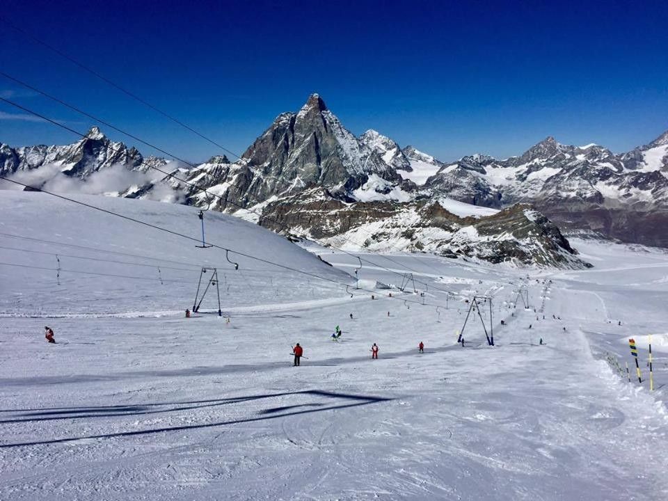 clear Skis Cervinia Oct 31 2016 467767