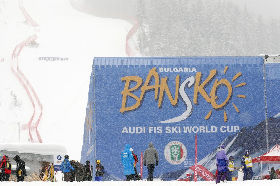 Vento forte a Bansko: l'unica prova prevista partirà dal basso e in ritardo