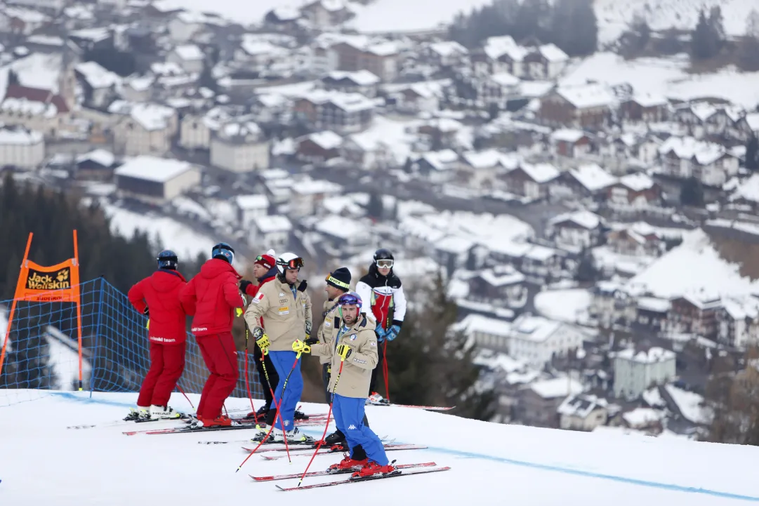 LIVE dalla Val Gardena: vento e start abbassato per il super-g maschile, confermato il via alle 11.45