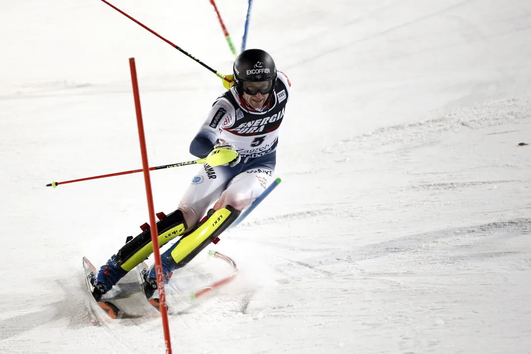 Clément Noel vince lo slalom esibizione di Crans-Montana: battuti Zenhaeusern e Rochat