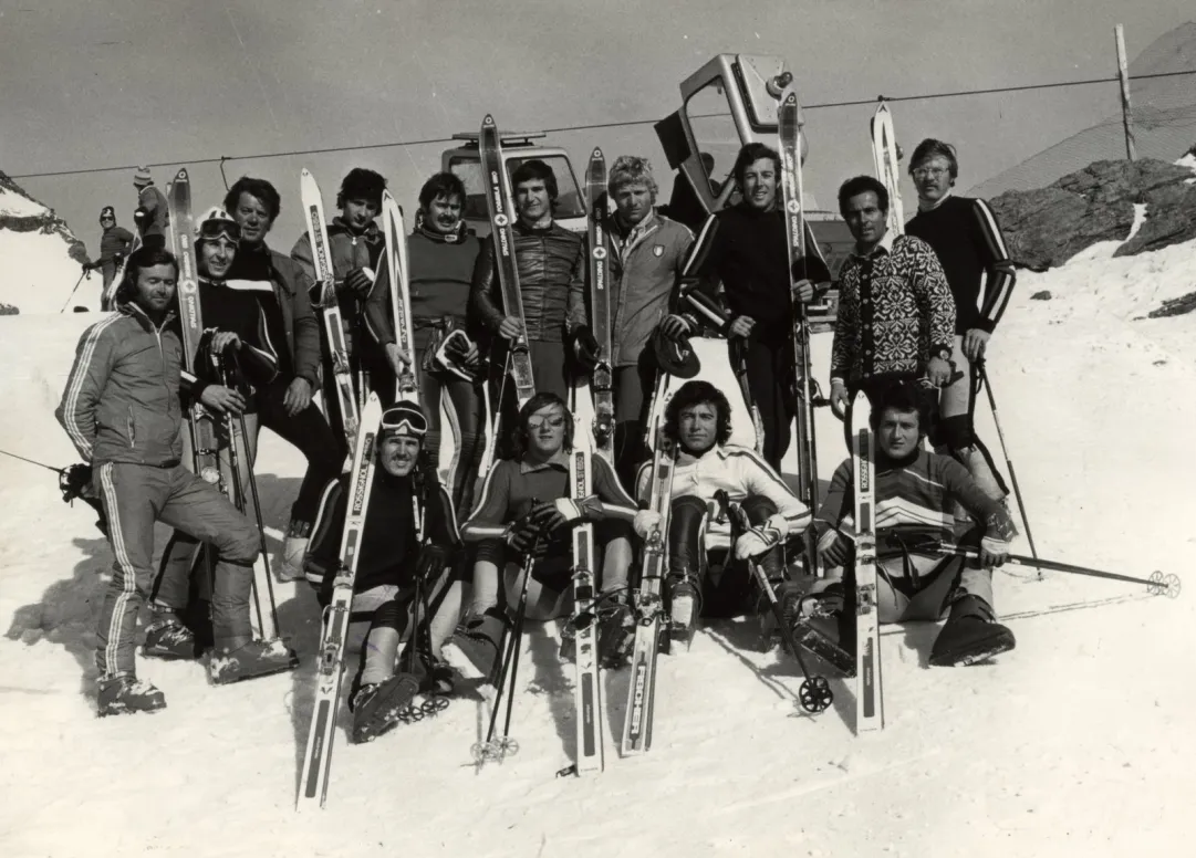 Tanti ex sciatori ai funerali di Mario Cotelli: l'addio commosso di Sondrio ad un mito della neve