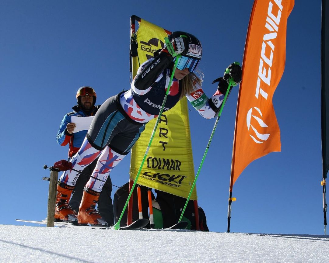 Primeras carreras en Chile, doblete de Lara Colturi para su debut a nivel FIS.  Victoria y podio para Pietro Tranchina