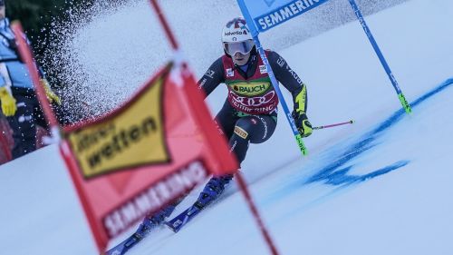 Shiffrin fa il vuoto nella prima di Semmering: oltre 7 decimi su Vlhova e Worley, poi le azzurre
