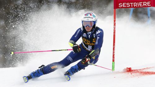 Shiffrin miglior tempo nella qualifica del gigante parallelo, avanti Bassino, Goggia e Brignone
