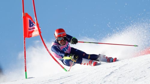 Davide Cazzaniga sfiora il podio in Coppa Europa: è quarto nella prima discesa di Wengen