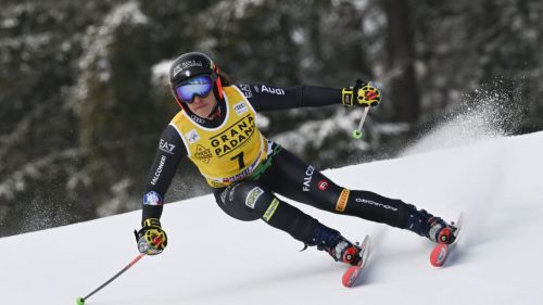 Noel faro a Chamonix, gli svizzeri sono vicini e anche Kristoffersen c'è. Vinatzer miglior azzurro