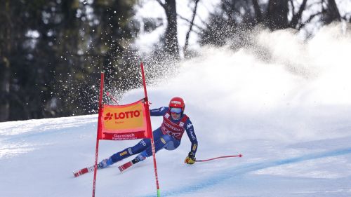 Solite sorprese da gigante parallelo: finale tutta svizzera e primo trionfo per Meillard