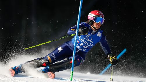 Klæbo batte i russi nella 15 km in classico della Val di Fiemme, Bolshunov resta leader del Tour de Ski