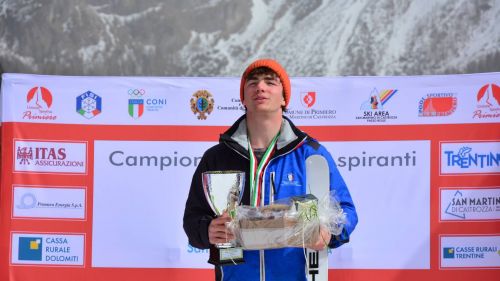 Odermatt, che cuore: 'Ho provato ad infilarmi tra Feuz e Kilde, ho chiesto 20 volte scusa a Beat'