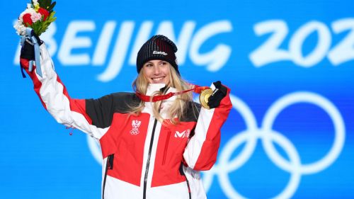 Snowboard batte sci in Austria: Anna Gasser eletta sportiva dell'anno, Mayer e Strolz sul podio