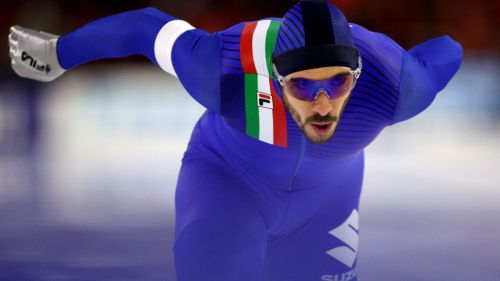 Davide Ghiotto scrive la storia dello speed skating azzurro: è oro mondiale da leggenda sui 10mila metri!