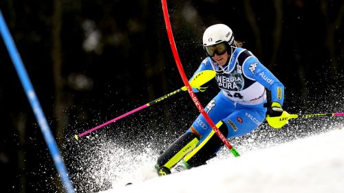 Vlhova è davanti anche nella notte di Schladming e vede la coppa, Shiffrin costretta alla rimonta