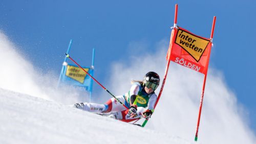 E' già duello tra Gut-Behrami e Shiffrin sul Rettenbach: Bassino fuori, Brignone e Goggia lontane