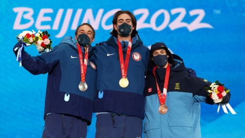 Freestyle, i titoli di giornata agli Stati Uniti con Hall nello slopestyle e al cinese Qi nelle Aerials