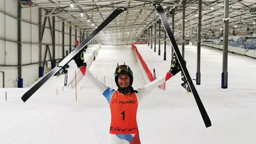 Wendy Holdener ricomincia dallo ski dome di Wittenburg: ad agosto volerà in Cile per provare anche la velocità