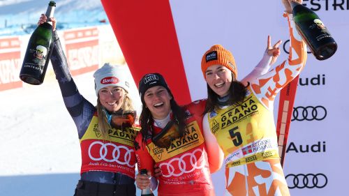 Alle 12.30 la ripartenza dello slalom in Val d'Isère: quattro azzurri e... Kristoffersen vs Braathen?