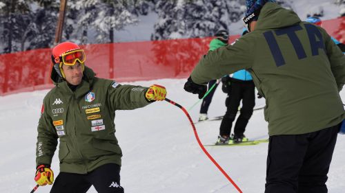 Sofia Goggia è subito velocissima a Lake Louise: miglior tempo nella prima prova di discesa