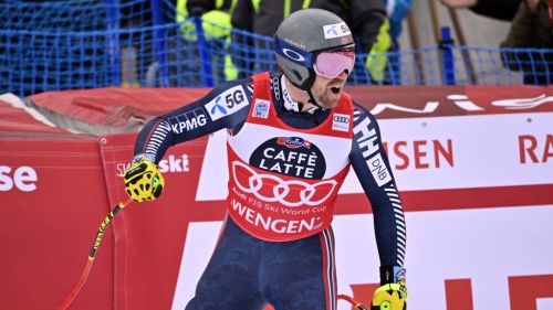 Sola è un fulmine sulla Aloch: 'Tite' seconda dopo la 1^ manche dello slalom di Coppa Europa dietro Hoerhager