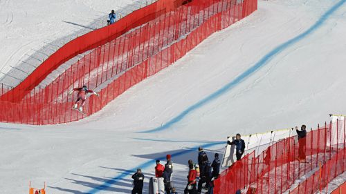 Niente da fare a Garmisch-Partenkirchen per la 1^ prova della discesa femminile: arriva la cancellazione