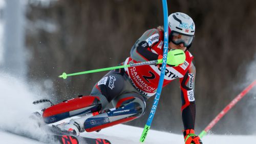 Sofia ritrova il podio e respinge l'assalto di Suter: coppa all'ultima gara, discesa bis a Nufer