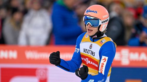 Frida Karlsson regina di Oberstodrf: la svedese trionfa anche nell'inseguimento in skating. Male le azzurre