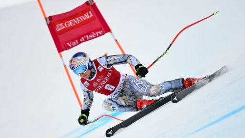 Il fisico ferma Ledecka: niente Mondiali di snowboard. 'Farò di tutto per aiutare Goggia a vincere la coppa'