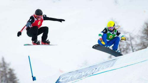 Tavole azzurre allo Stelvio da quest'oggi: le squadre di snowboard cross e alpino preparano la CdM