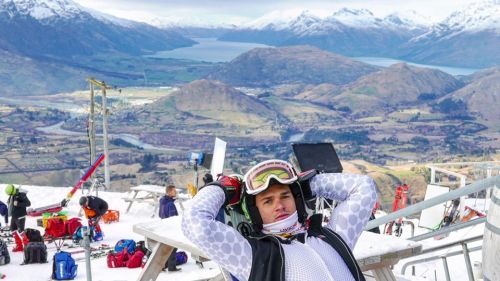 Debutto stagionale rinviato per Roberto Nani: a Coronet Peak gigante femminile con una Robinson... spaziale