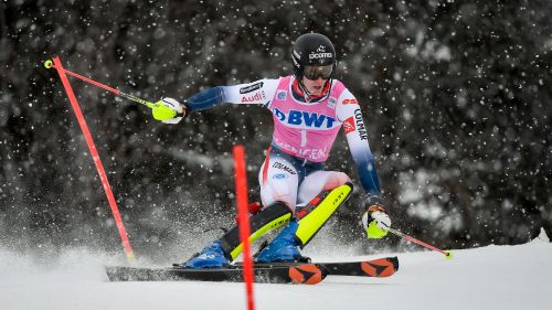 Shiffrin miglior tempo nella qualifica del gigante parallelo, avanti Bassino, Goggia e Brignone
