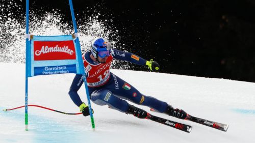 A Cortina continua a nevicare, sarà una lunga notte per salvare la combinata femminile