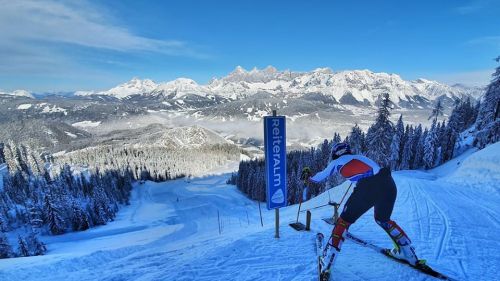 Insam rifinisce la preparazione tra Tarvisio e Kranj: con lui al lavoro anche Cecon. Azzurre in ritiro a Rovaniemi