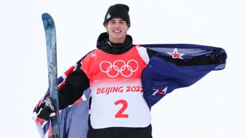 Nico Porteous scrive la storia per la Nuova Zelanda: è suo l'ultimo titolo olimpico del freestyle