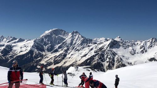 Francia sugli sci tra Val d'Isère e Les Deux Alpes: il ritorno di Nastasia Noens... dopo il Covid-19