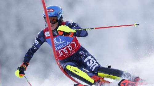 Festa Shiffrin, sono lacrime da... 86 vittorie! Raggiunto Stenmark in un giorno storico a Spindleruv Mlyn
