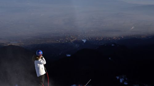 Dressen rovina la festa di Feuz e della Svizzera nella discesa di Saalbach. Miglior azzurro Marsaglia