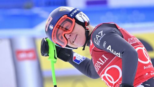 Goggia è fuori nel bis di Cortina, Stuhec rinasce e i centesimi dicono bene ad una grande Curtoni