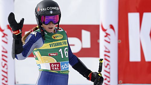 Svizzera con Holdener e Gisin, ma anche gli attesi rientri di Meillard e Rast per gli slalom di Levi