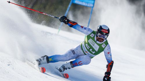 Speed skating: Andrea Giovannini trionfa nella Mass Start di Coppa del Mondo a Calgary!