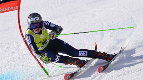 Campionati nazionali: Stjernesund bis in gigante, Noens chiude la carriera vincendo lo slalom in Francia
