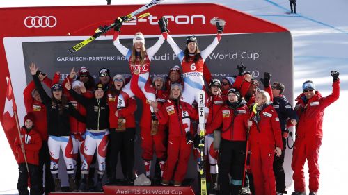 Solite sorprese da gigante parallelo: finale tutta svizzera e primo trionfo per Meillard