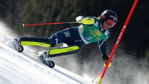 Ester Ledecka non si ferma mai: ancora sugli sci a Livigno e l'ufficialità di Franz Gamper al suo fianco